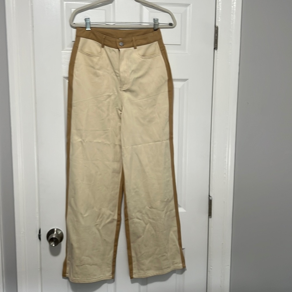 NWT- Two tone pants